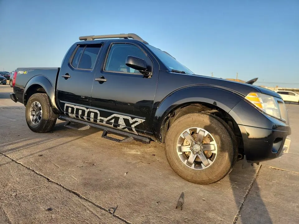 2021 NISSAN FRONTIER PRO-4X  