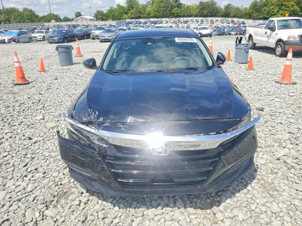2019 HONDA ACCORD LX  