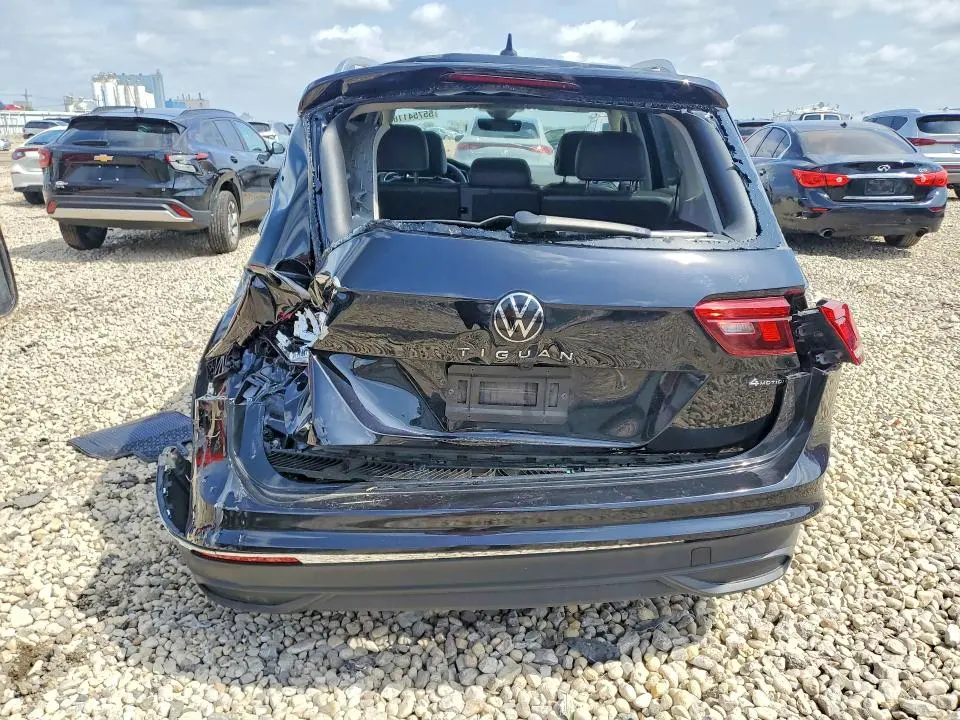 2024 VOLKSWAGEN TIGUAN SE  