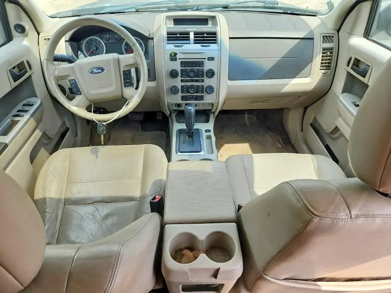 2011 FORD ESCAPE XLT  