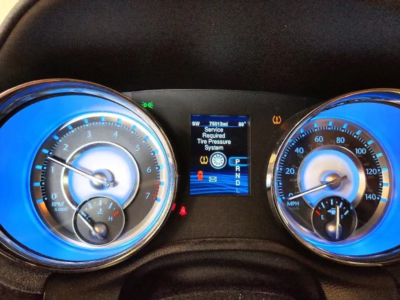 2013 CHRYSLER 300   
