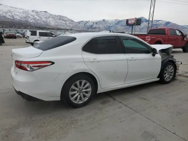 2020 TOYOTA CAMRY LE  
