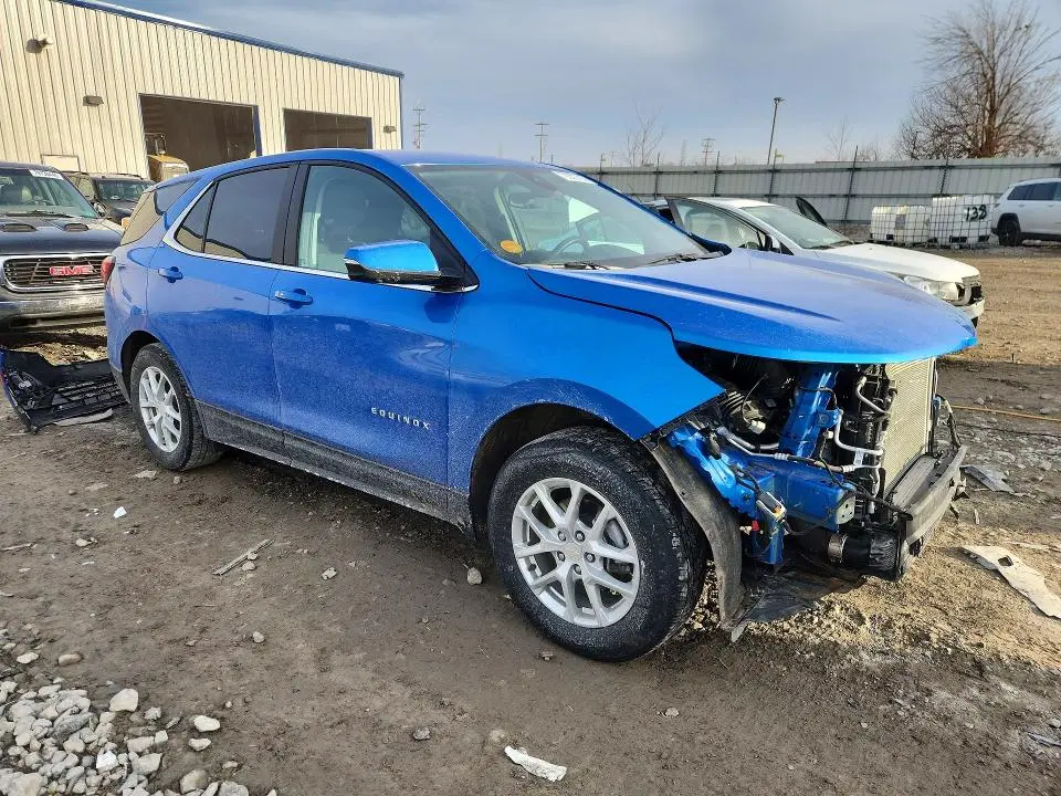 2024 CHEVROLET EQUINOX LT  