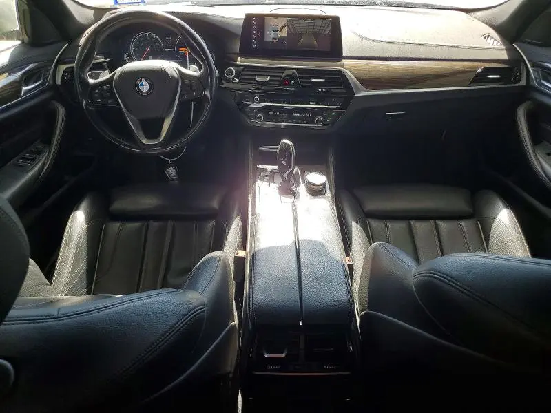 2018 BMW 530E   