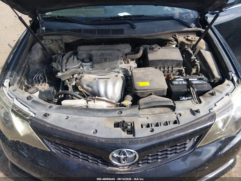 2012 TOYOTA CAMRY SE