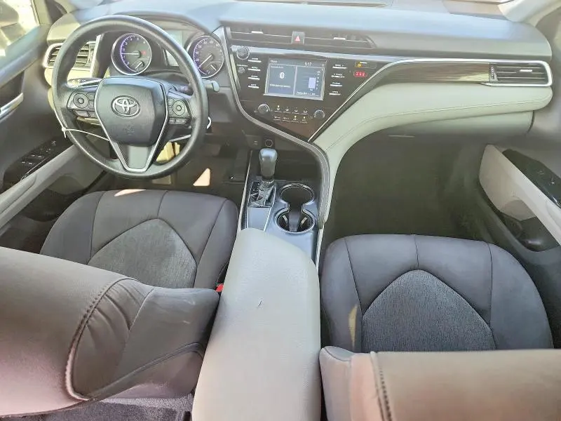 2018 TOYOTA CAMRY LE  