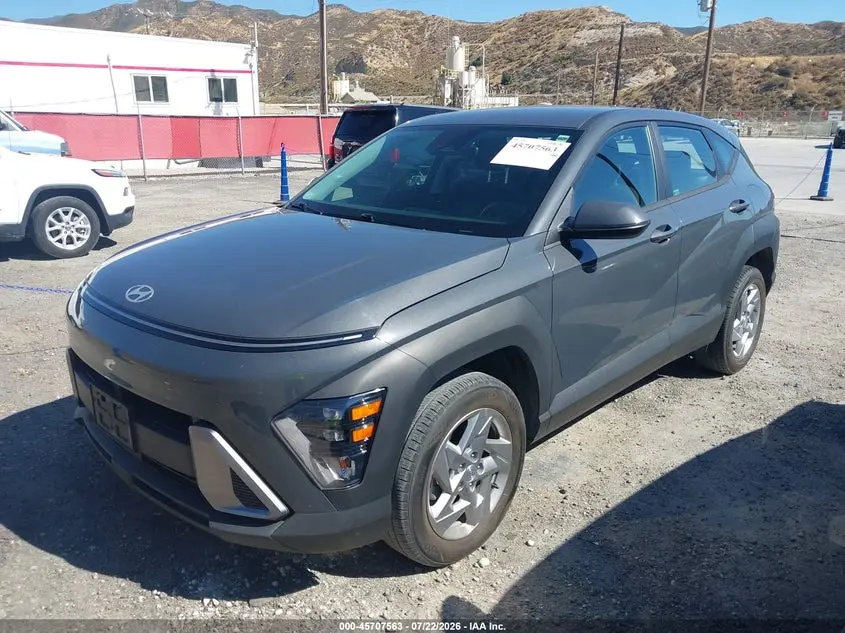 2024 HYUNDAI KONA SE