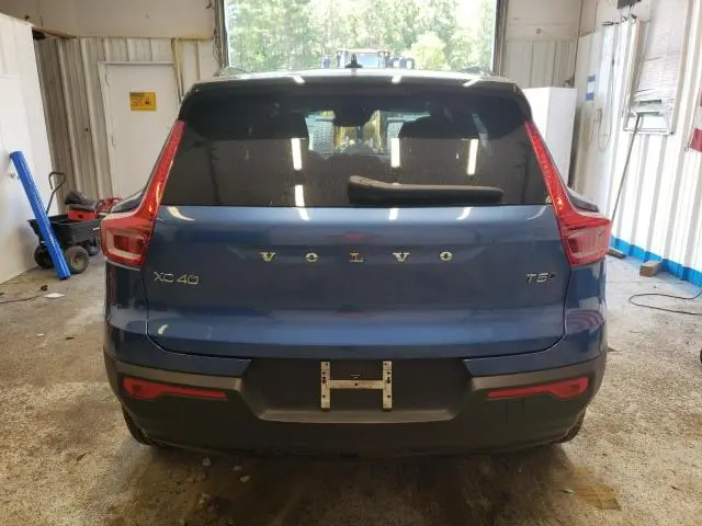 2021 VOLVO XC40 T5 R-DESIGN  