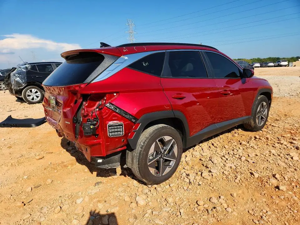 2025 HYUNDAI TUCSON SEL  