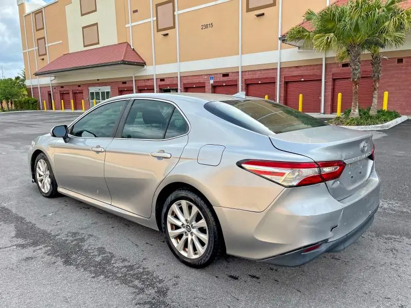 2019 TOYOTA CAMRY LE  