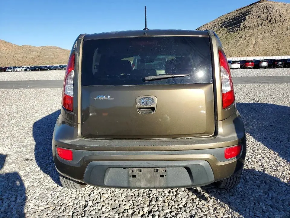 2012 KIA SOUL +  