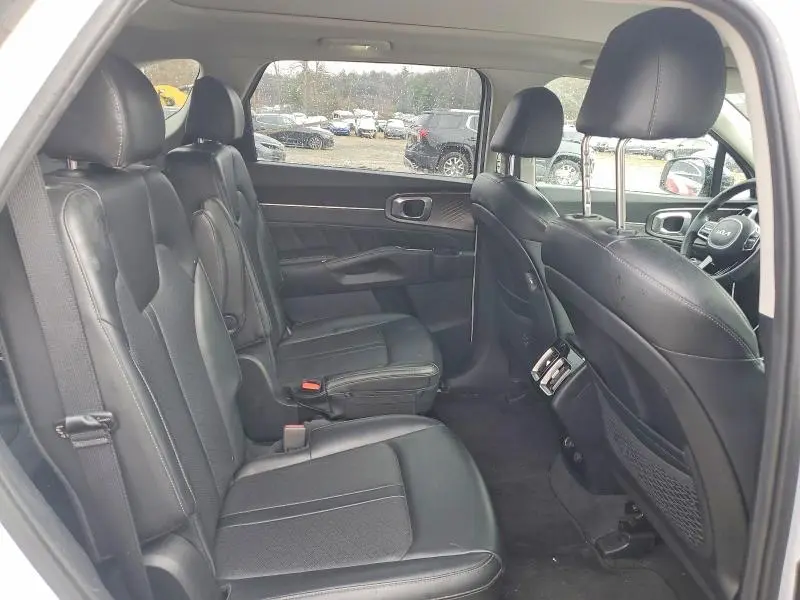 2022 KIA SORENTO SX  