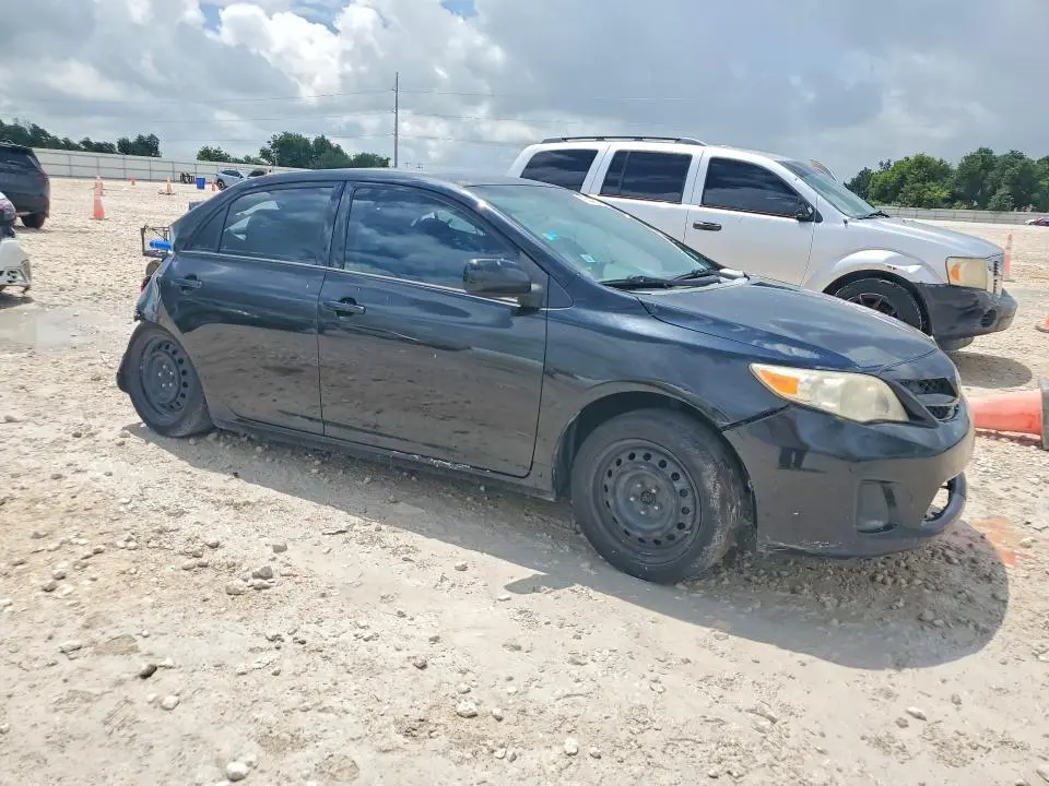 2012 TOYOTA COROLLA LE  