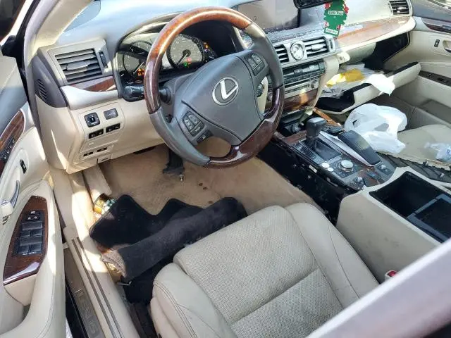 2013 LEXUS LS 460  