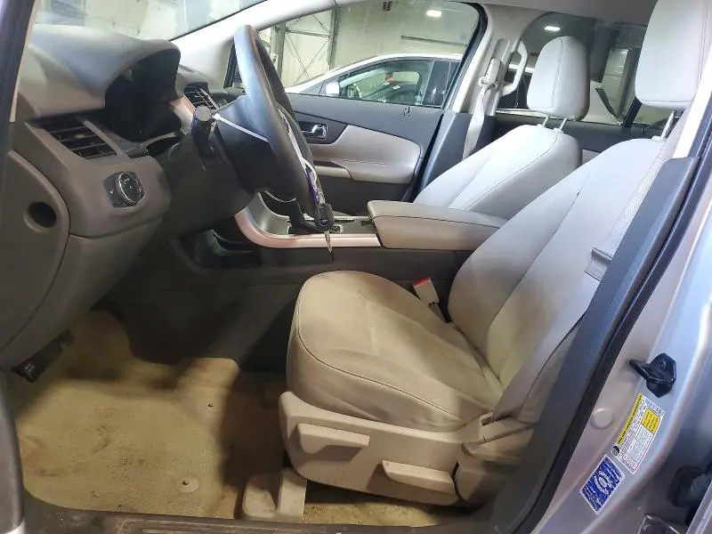 2011 FORD EDGE SE  