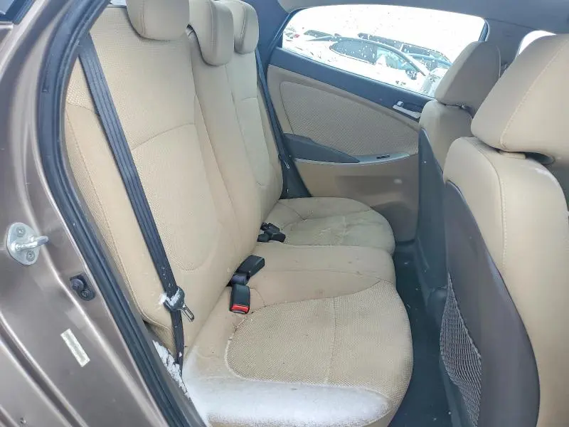 2013 HYUNDAI ACCENT GLS  