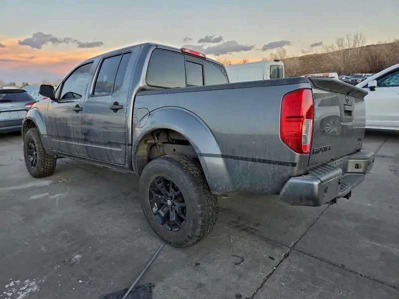 2021 NISSAN FRONTIER S  