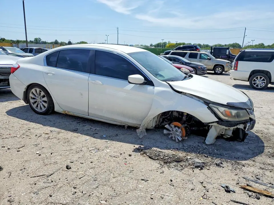 2013 HONDA ACCORD LX  