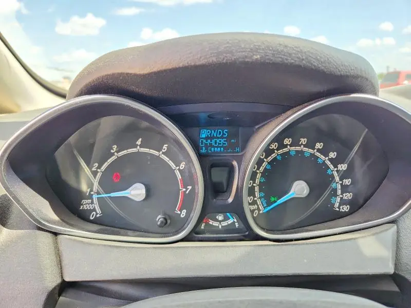 2015 FORD FIESTA SE  