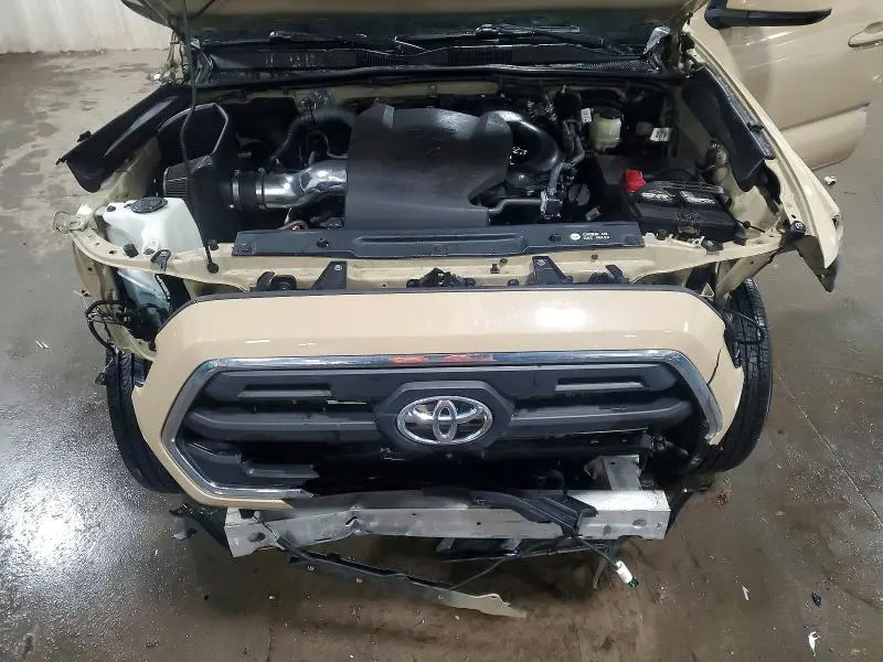 2017 TOYOTA TACOMA SR5 V6  