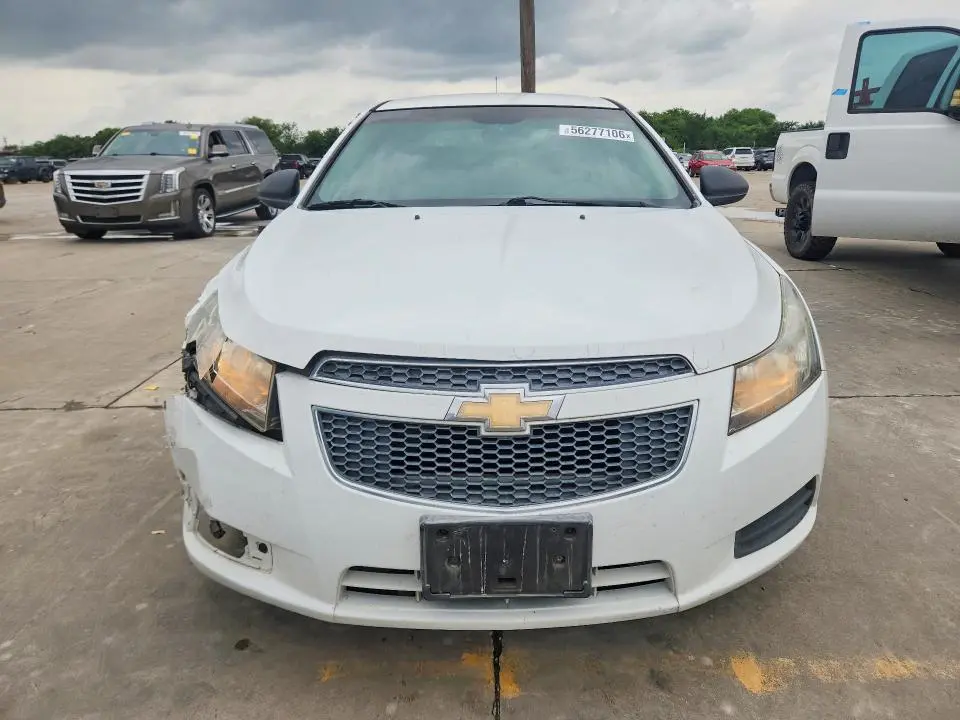 2011 CHEVROLET CRUZE LS  