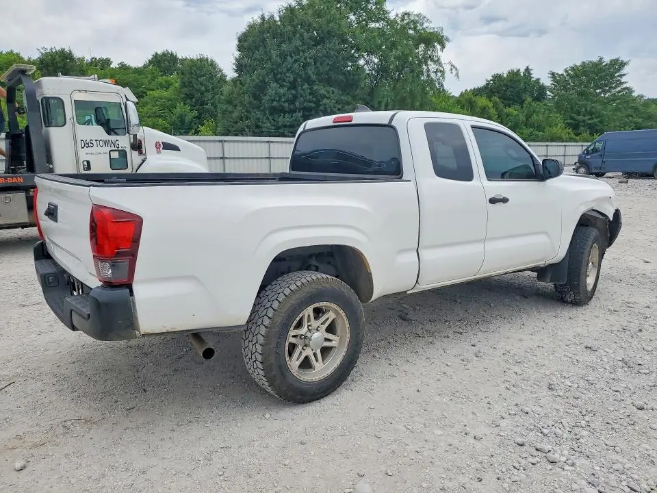 2020 TOYOTA TACOMA SR  