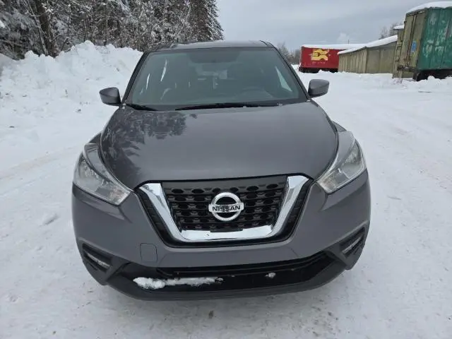 2018 NISSAN KICKS S  