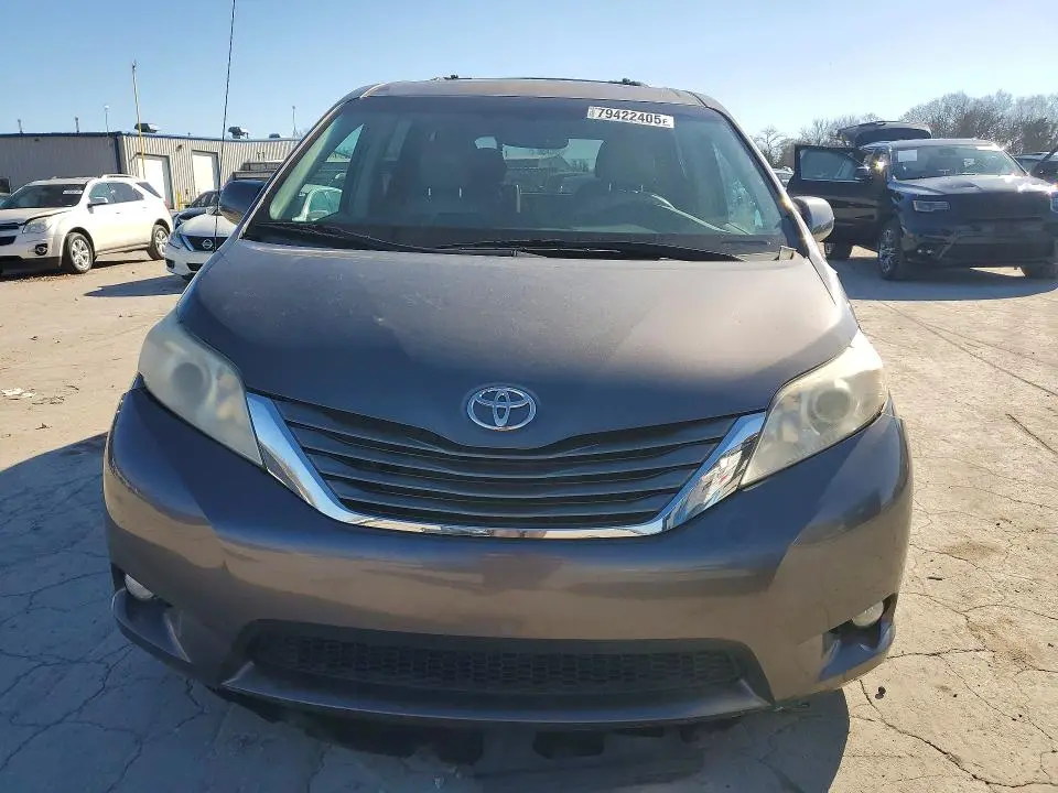 2011 TOYOTA SIENNA XLE 7-PASSENGER  