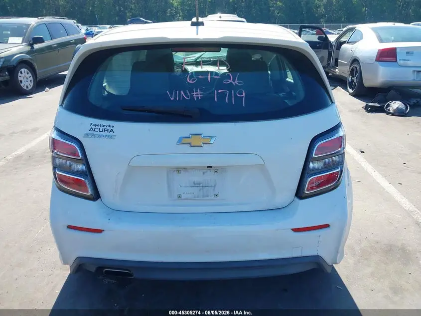 2017 CHEVROLET SONIC LT AUTO