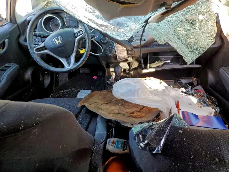 2010 HONDA FIT SPORT  