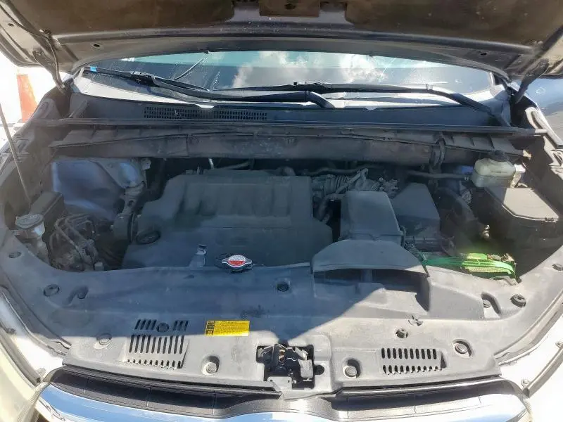 2015 TOYOTA HIGHLANDER LIMITED  