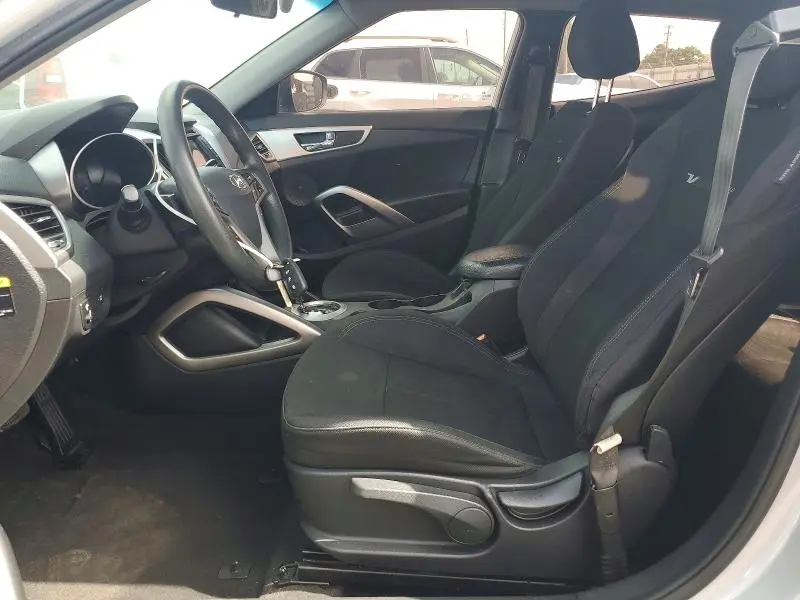 2015 HYUNDAI VELOSTER BASE  