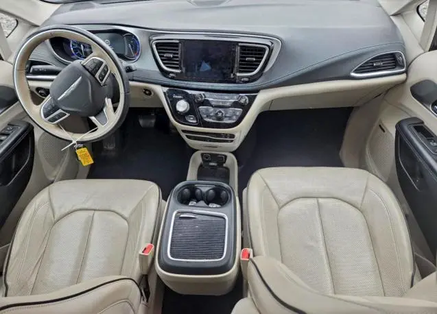 2018 CHRYSLER PACIFICA HYBRID LIMITED  