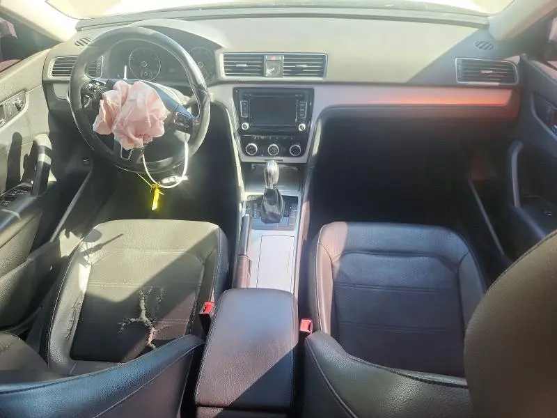 2012 VOLKSWAGEN PASSAT SE  