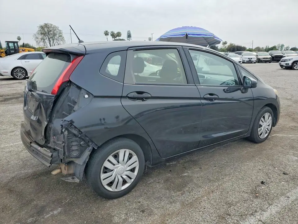 2016 HONDA FIT LX  