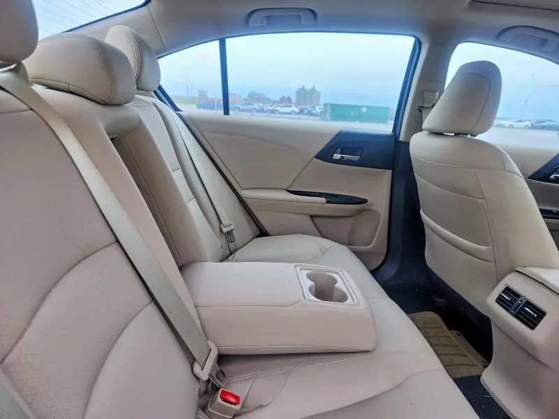 2017 HONDA ACCORD TOURING  