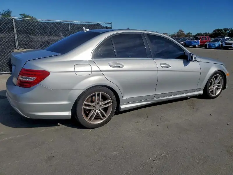 2013 MERCEDES-BENZ C 250  