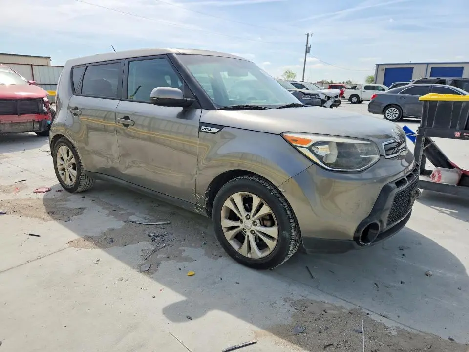 2016 KIA SOUL +  