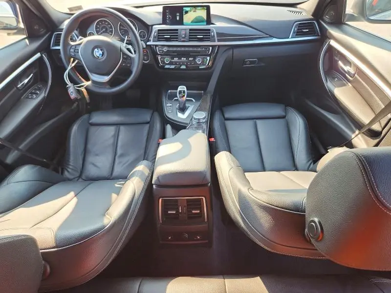 2017 BMW 330 XI  