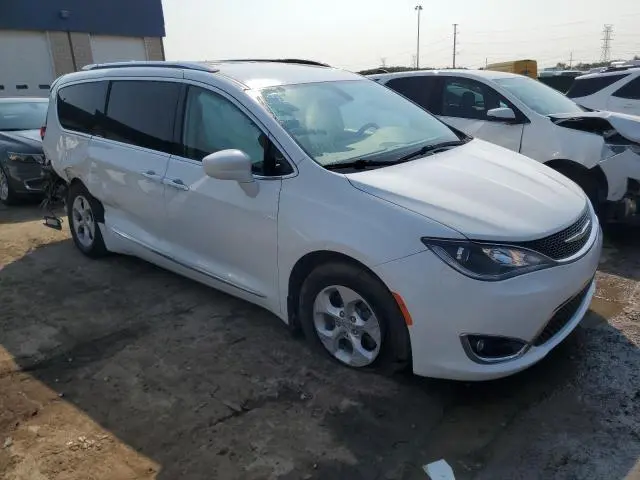 2017 CHRYSLER PACIFICA TOURING L PLUS  