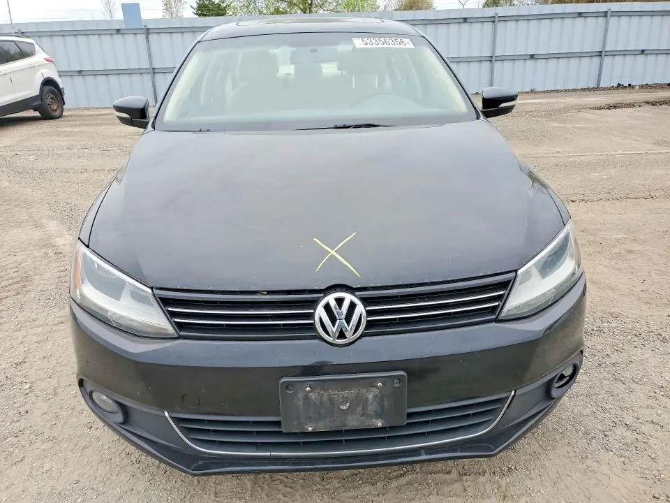 2013 VOLKSWAGEN JETTA SEL  