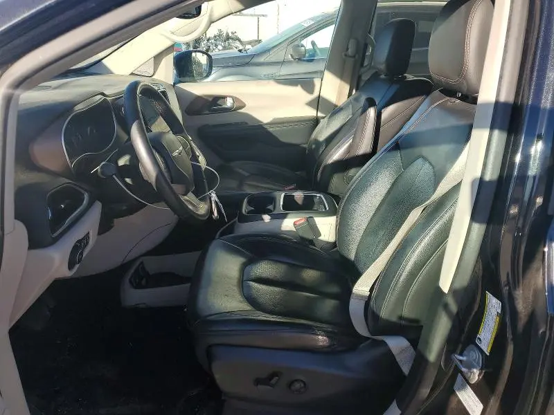 2017 CHRYSLER PACIFICA TOURING L PLUS  