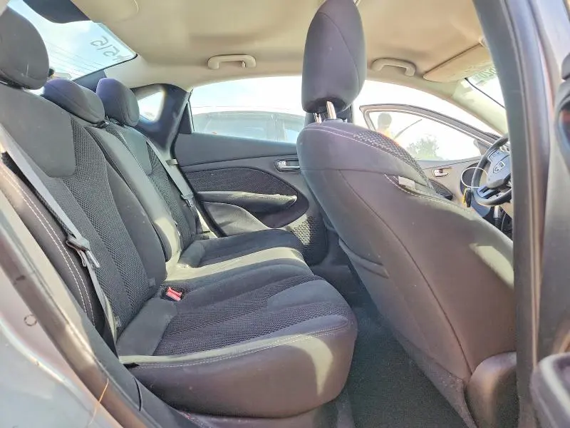 2015 DODGE DART SXT  