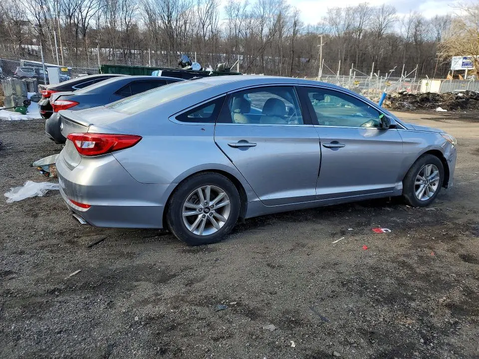 2016 HYUNDAI SONATA SE  