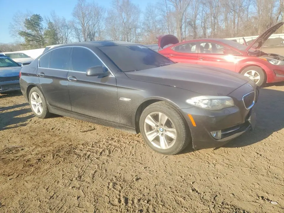 2013 BMW 528 XI  