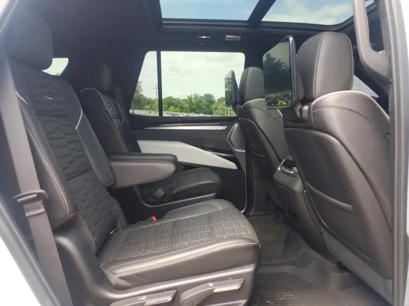 2025 CADILLAC ESCALADE V   