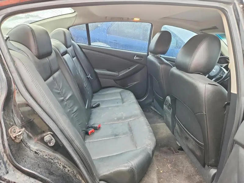 2010 NISSAN ALTIMA SR  