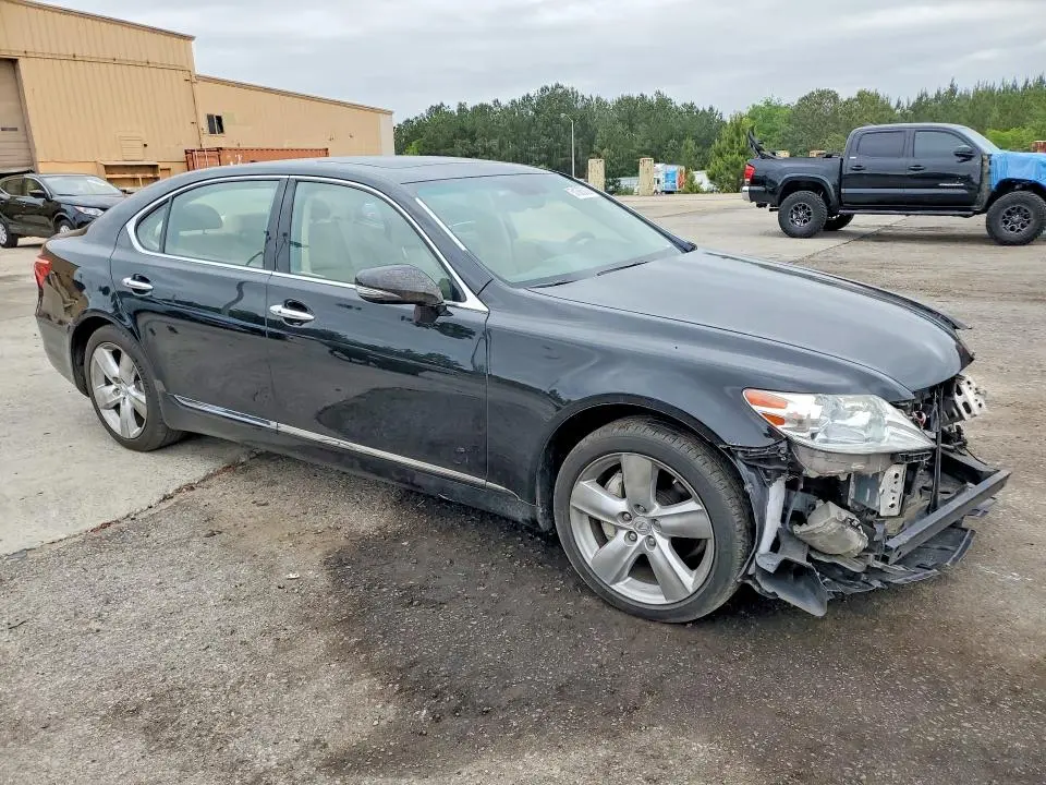 2011 LEXUS LS 460L  