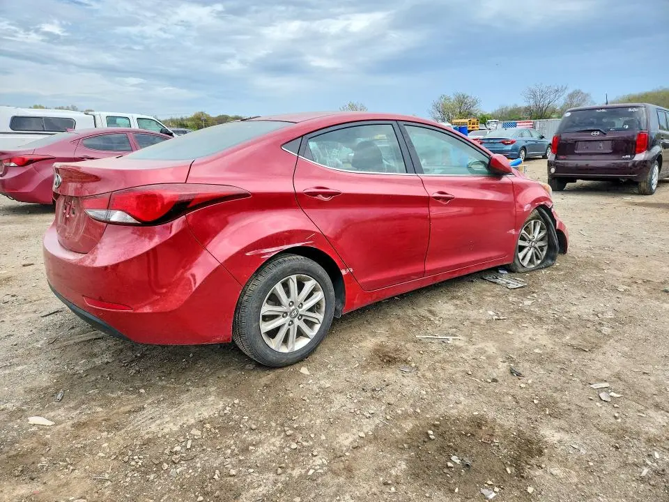 2015 HYUNDAI ELANTRA SE  