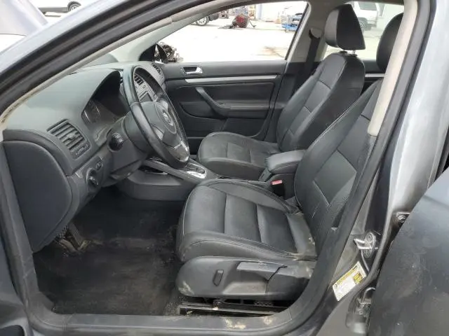 2010 VOLKSWAGEN JETTA LIMITED  